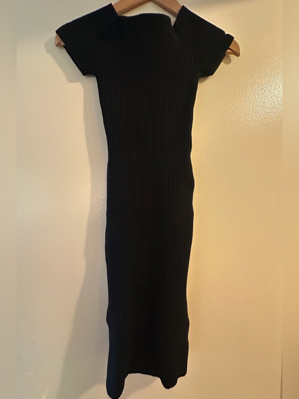 Active USA Black Ribbed Off-Shoulder Midi Dress